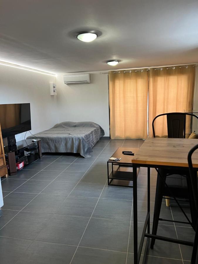 Studio Cosy Avec Grand Jardin Privatif Oasis Provencale A Taradeau Buitenkant foto